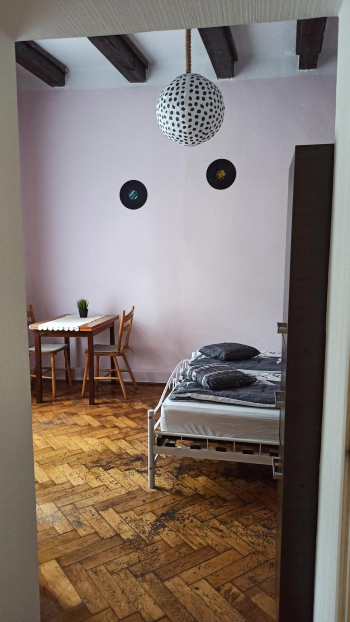 Willa Retro Hostel Красков Екстериор снимка